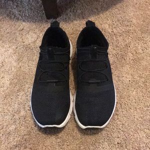 Under Armour Cross Trainers